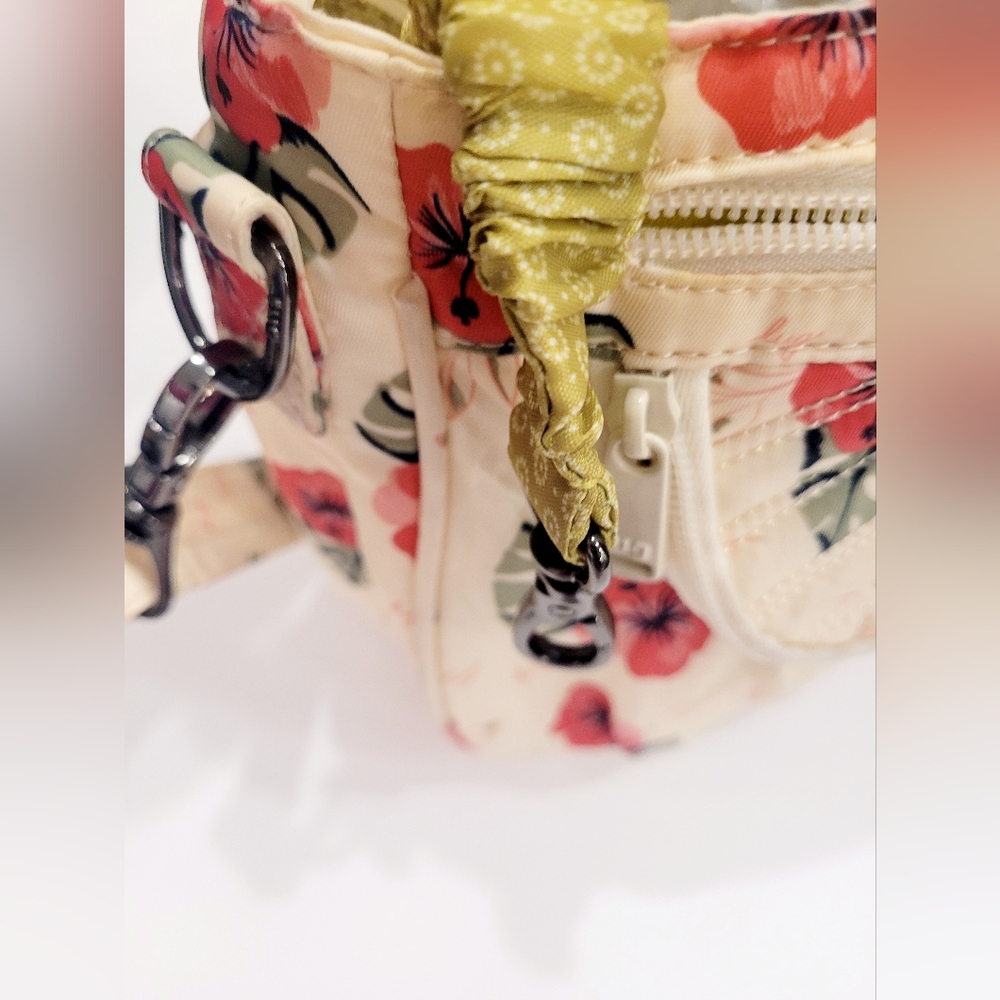 Lug Mambo Cream and Red Floral Crossbody Bag - Picture 7 of 7